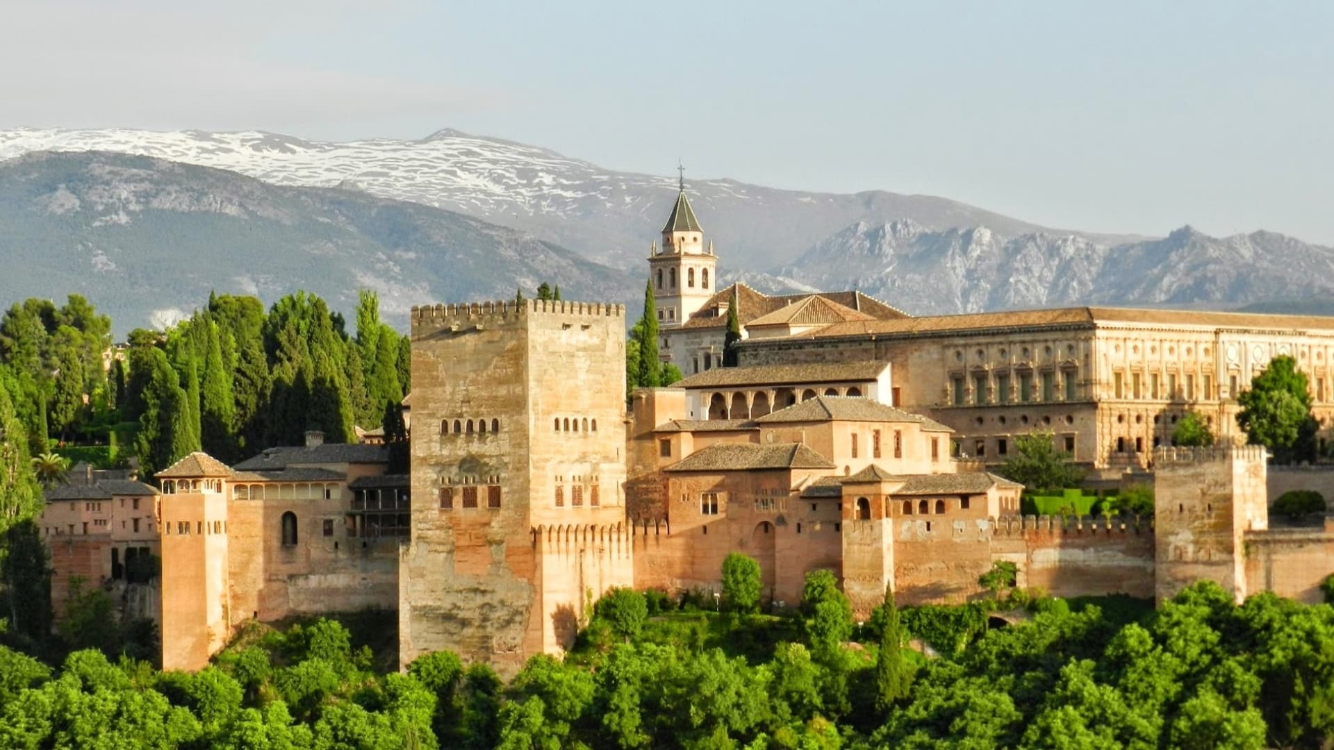 Garantía Vivienda Andalucía para comprar primera vivienda